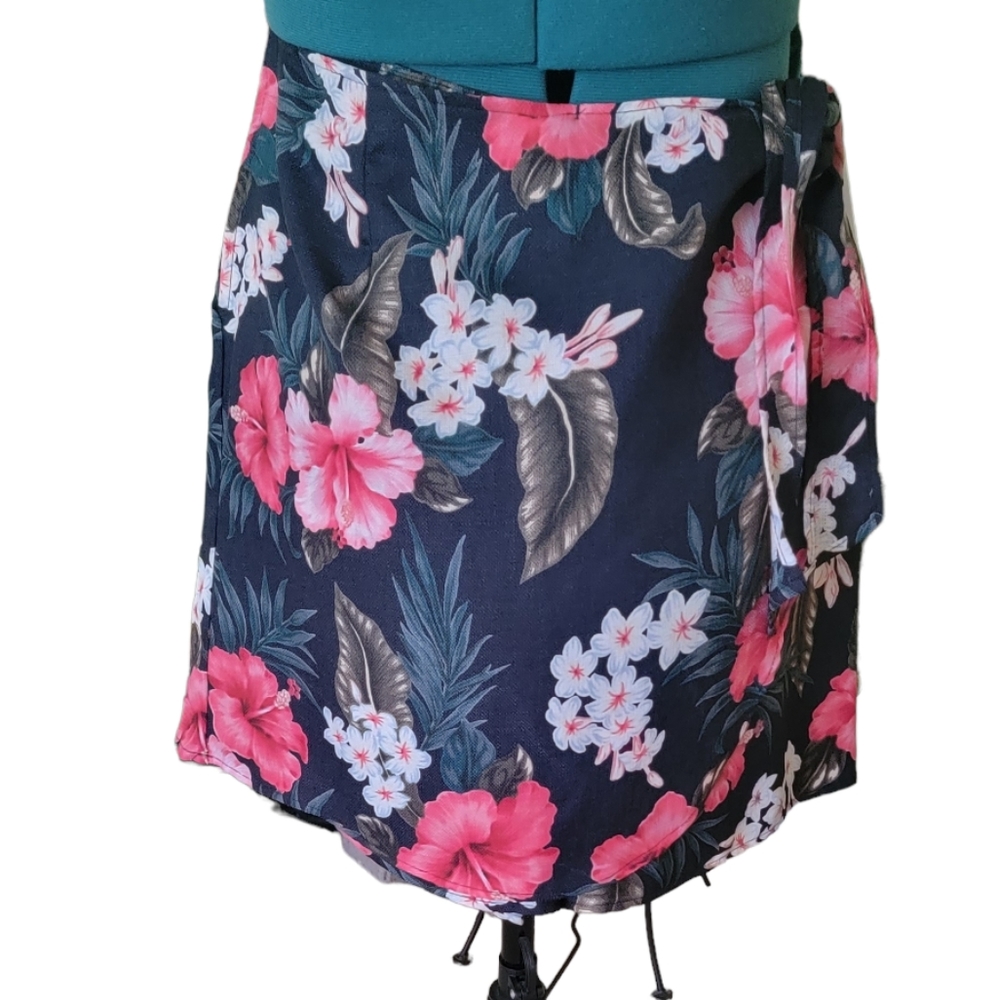 NWT Navy Print Golf Skort Size 14